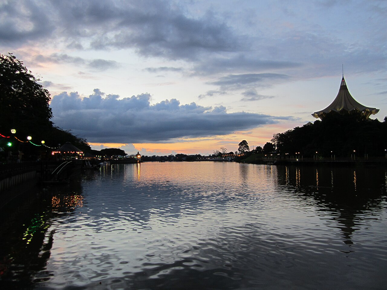Kuching Marathon 2026 - cảnh quan