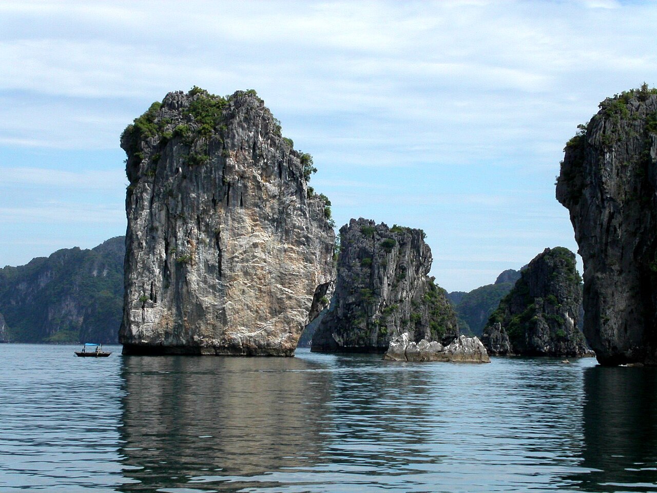 Halong Bay Heritage Marathon 2026 - cảnh quan